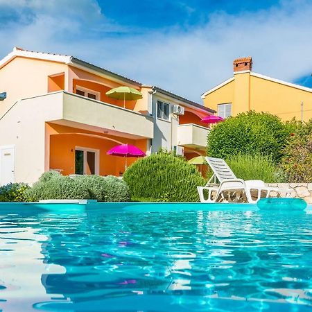 Apartmani Albi Затон Экстерьер фото