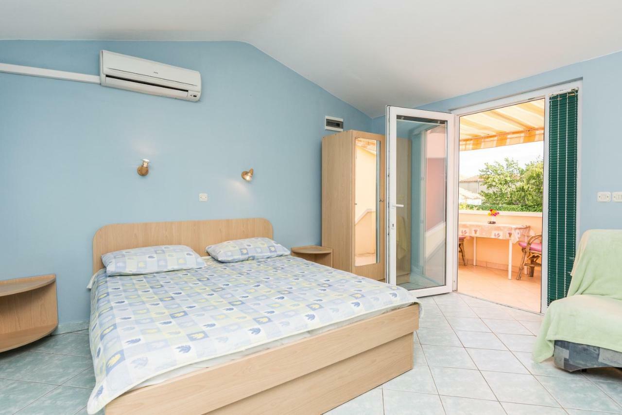 Apartmani Albi Затон Экстерьер фото
