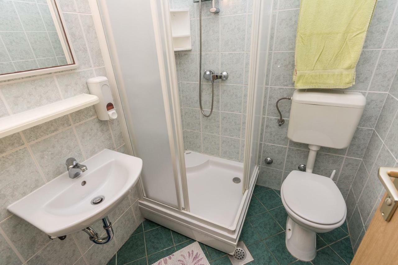 Apartmani Albi Затон Экстерьер фото