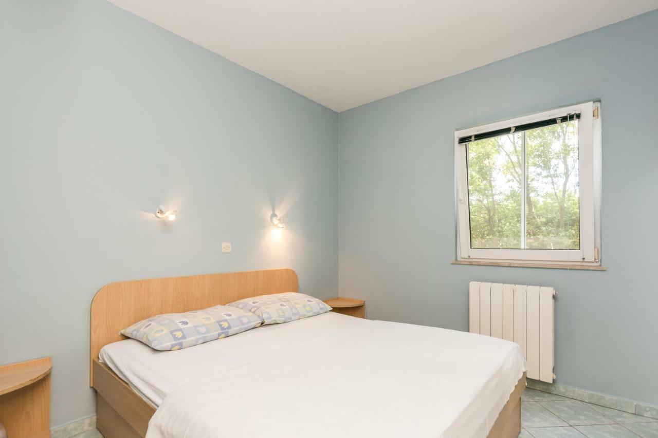 Apartmani Albi Затон Экстерьер фото