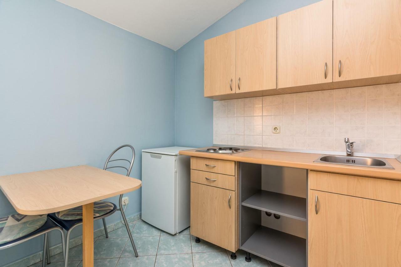 Apartmani Albi Затон Экстерьер фото