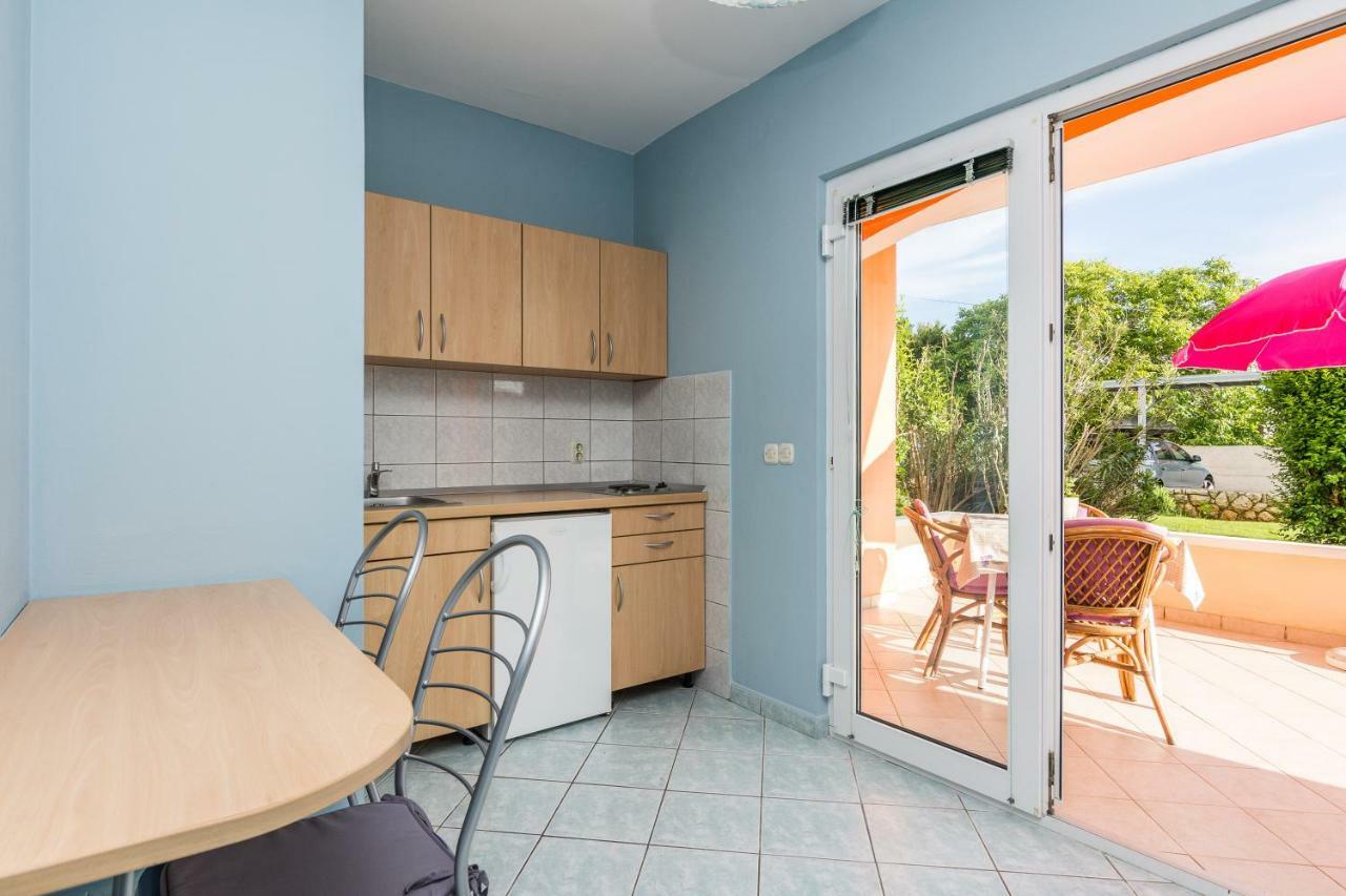 Apartmani Albi Затон Экстерьер фото