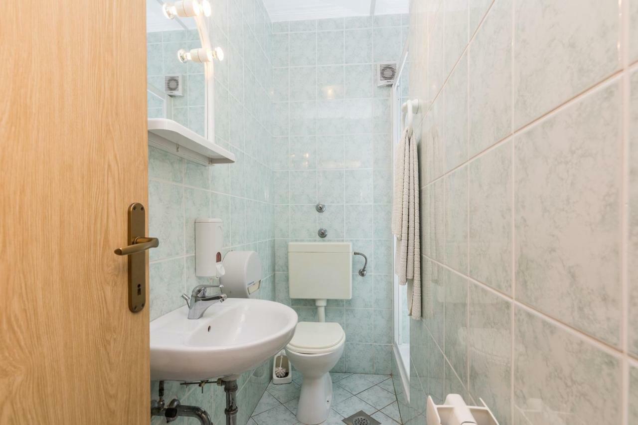 Apartmani Albi Затон Экстерьер фото